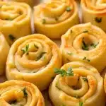 Cheesy Garlic Butter Rollups
