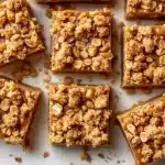 Apple Cinnamon Oat Crumble Bars