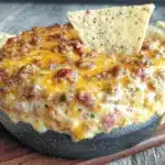 creamy chili cheese dip - featured image